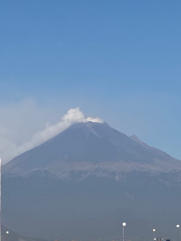 Clear mountain view captured in San Francisco Ocotlán, Mexico