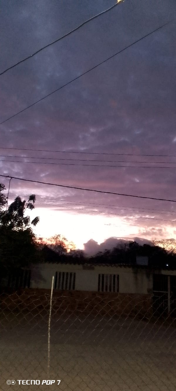 Dramatic twilight sky observed across Altagracia, Venezuela