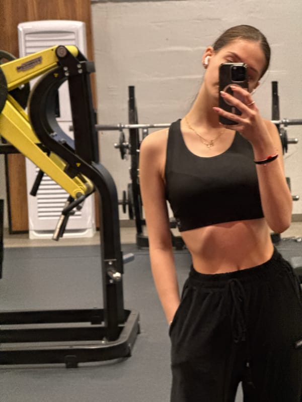 Evening workout sessions documented at Sofia fitness centers