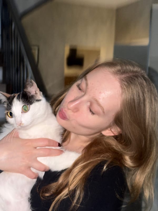 Woman takes selfies, shares tender moment with cat in Russia