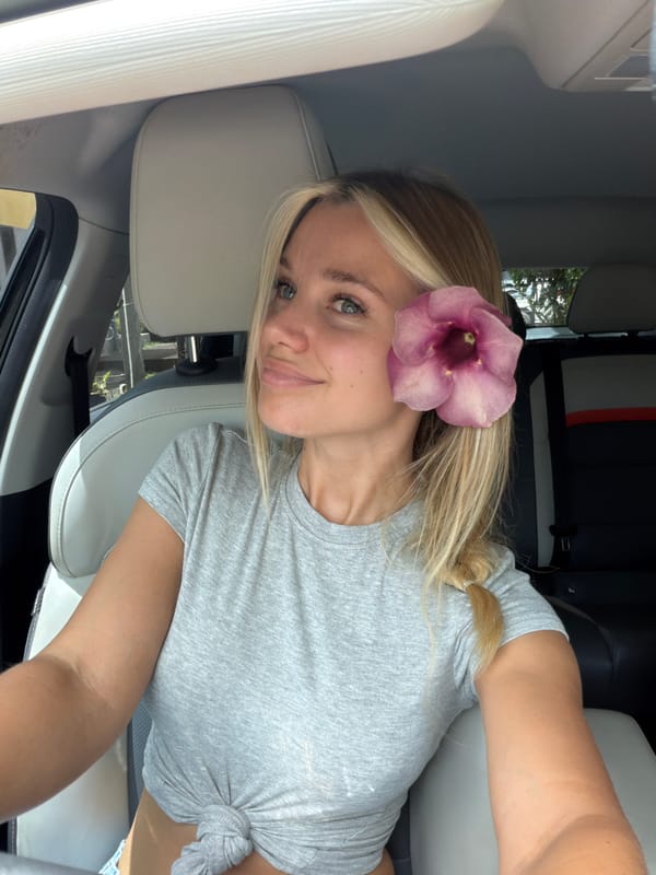 Haircut day in Chalong, flowers, Frenchies, and a drive