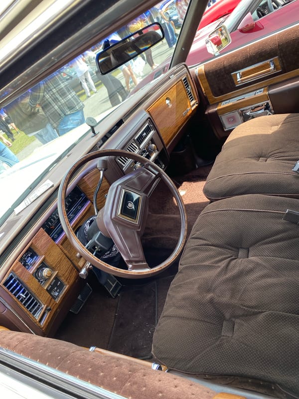Classic and modified cars on show in Gdańsk