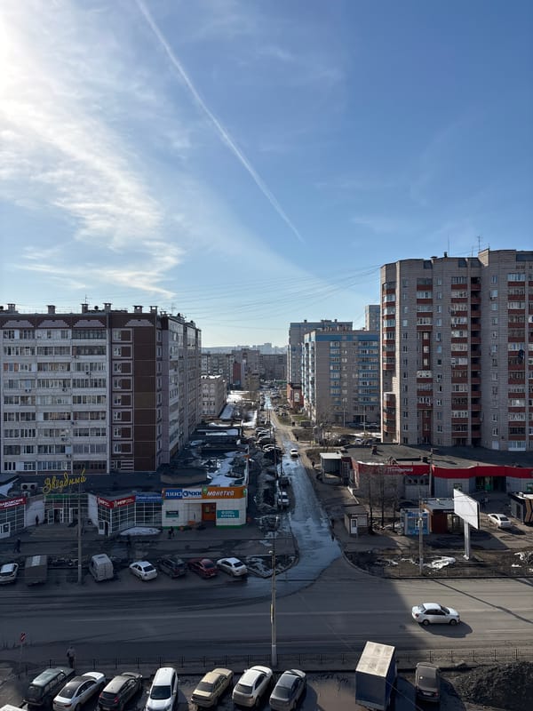 Woman's selfie session and city views documented in Izhevsk