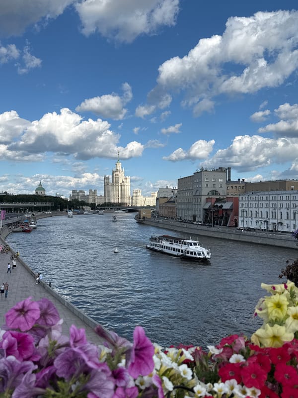 Afternoon around Red Square and the Moscow River embankment