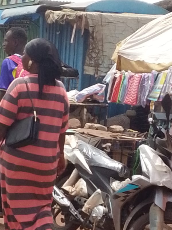 Daily market life documented in Tamale, Ghana