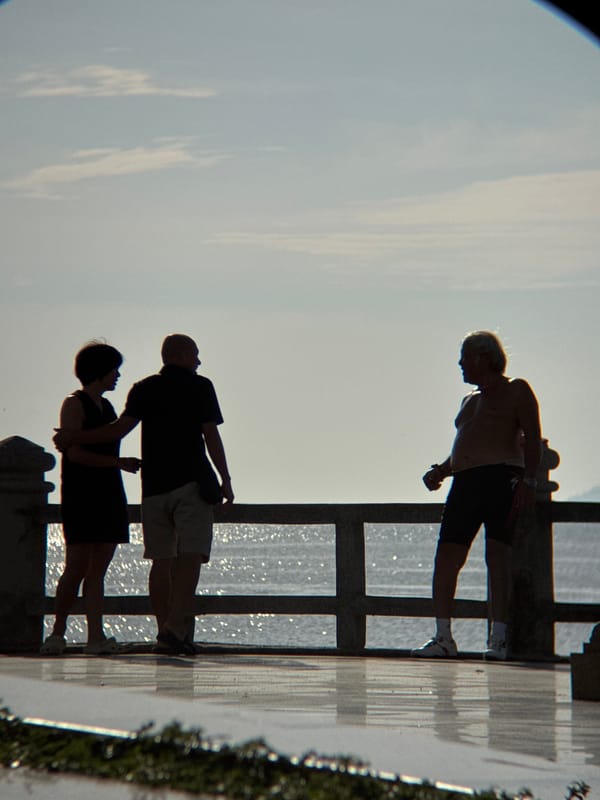 Nha Trang promenade scenes, hazy sky and lens flare