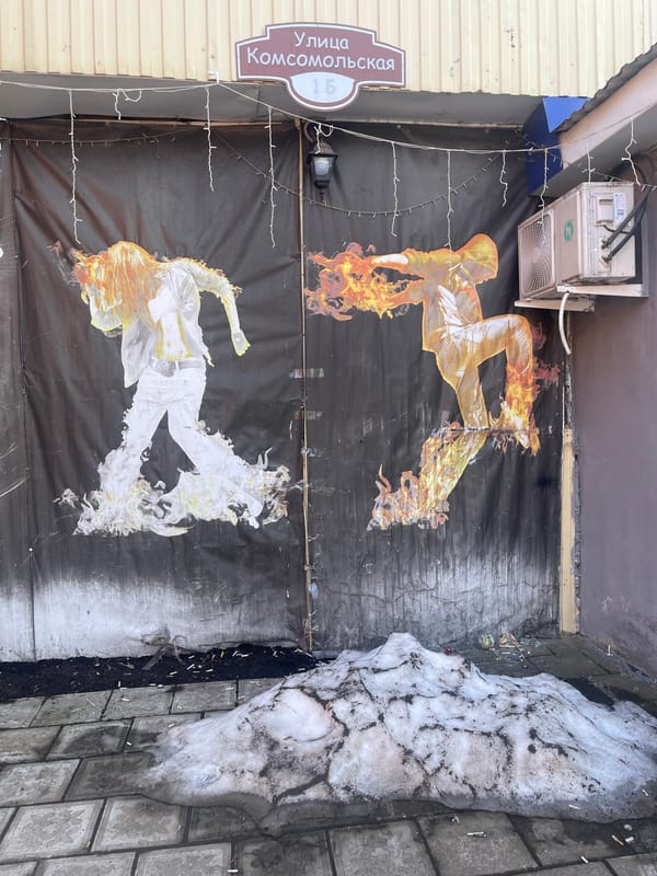 Street scenes documented in Kuyeda, Russia during spring transition