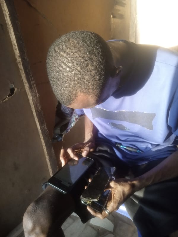 Man observed in residential setting in Nsugbe, Nigeria