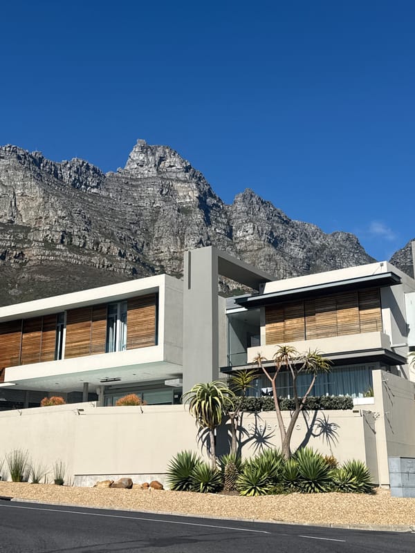 Street views showcase Cape Town's iconic mountain backdrop