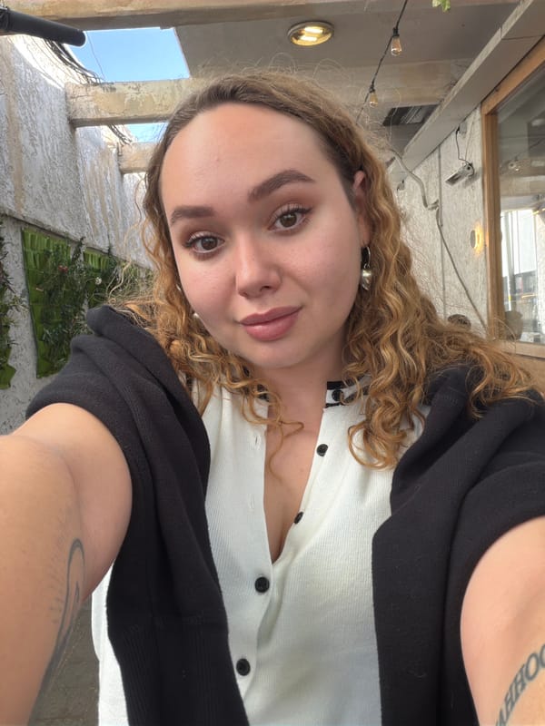 Casual Tel Aviv moments documented during afternoon hours