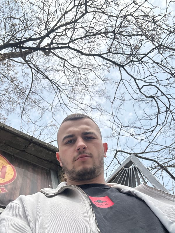 Young men document daily life through selfies in Plovdiv