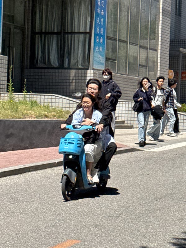 Early morning street activity observed in Zhongtun, China
