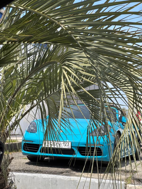 Turquoise Porsche 911 spotted parked in Sirius, Russia