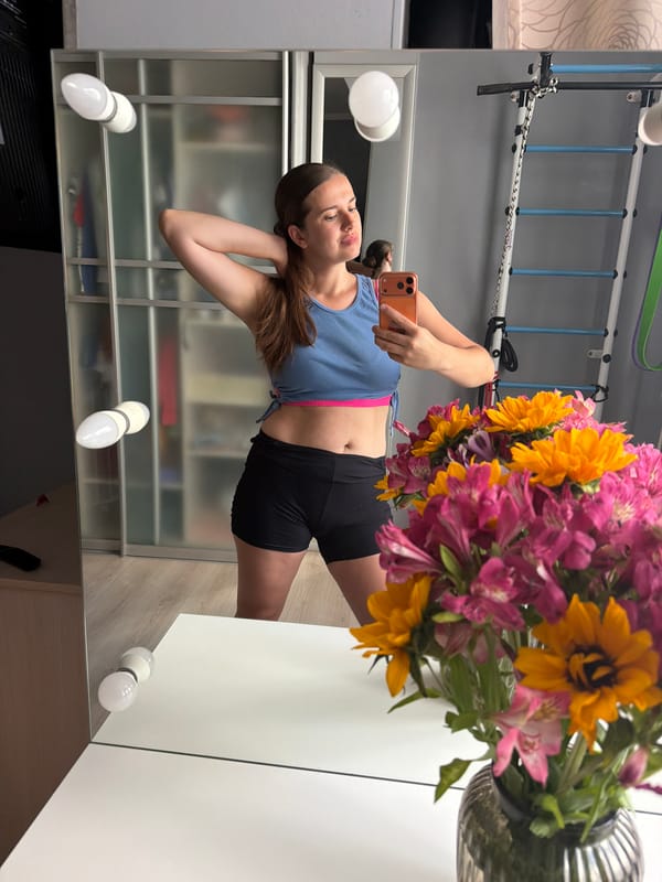 Woman documents ordinary domestic life in Sochi over 39 minutes