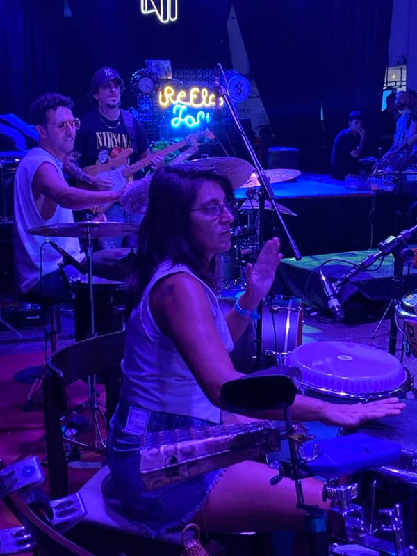 Live music jam session unfolds at Buenos Aires venue