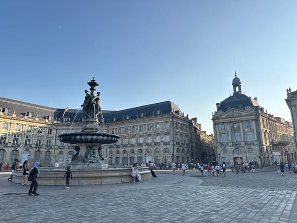 Place de la Bourse on a clear summer evening in Bordeaux