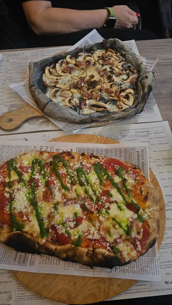 Dinner and hookah session documented in Varna, Bulgaria