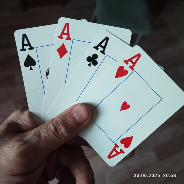 Hands-focused clips from an evening in Lytkarino, Russia