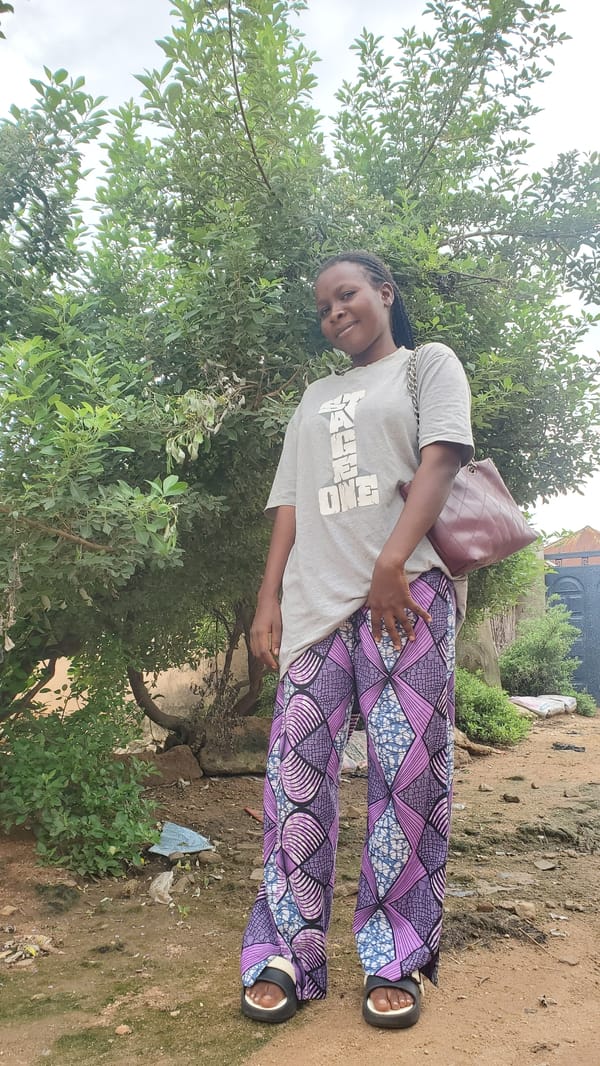 Casual outdoor portraits and nature details in Jalingo, Nigeria