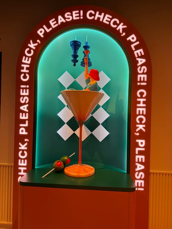 Dallas restaurant and bar interior captured by witnesses