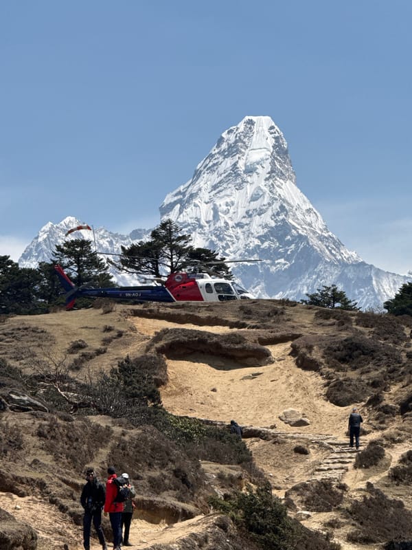 Helicopter operations recorded in Nepal's Khumjung-Syangboche mountain region