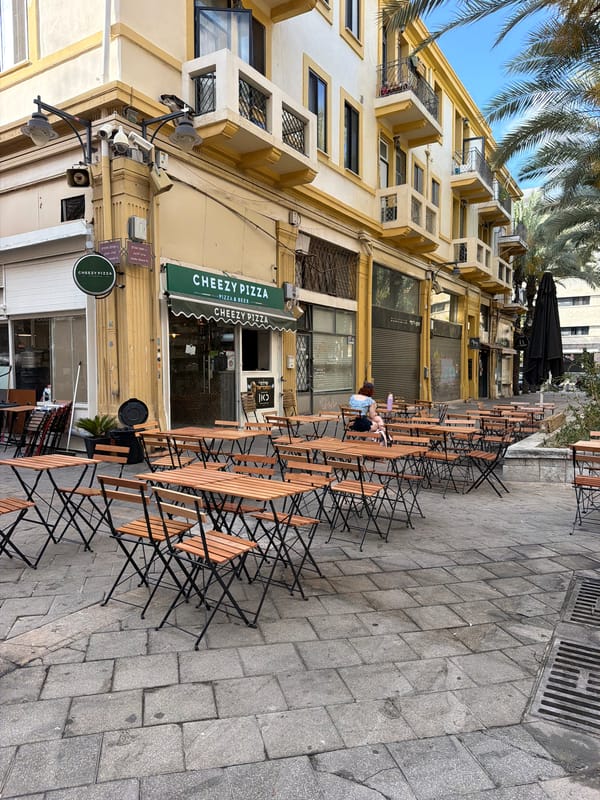 A casual street-level tour of Haifa's Moshe Aharon area