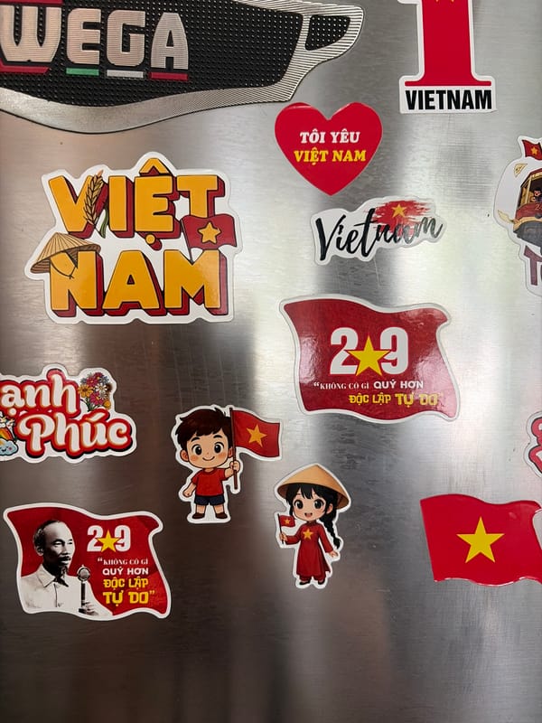 Inside a cozy Đà Nẵng café full of Vietnamese character