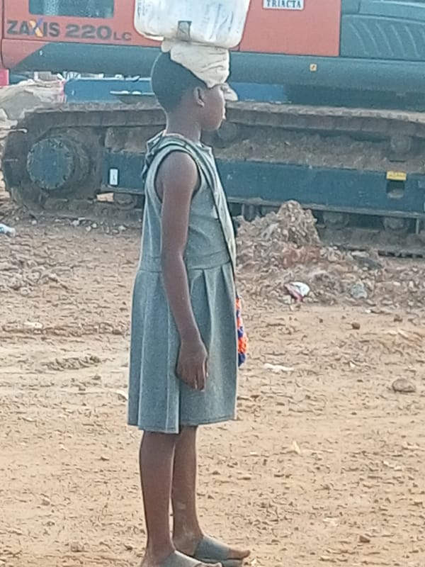 Daily street life documented in Makurdi, Nigeria market areas