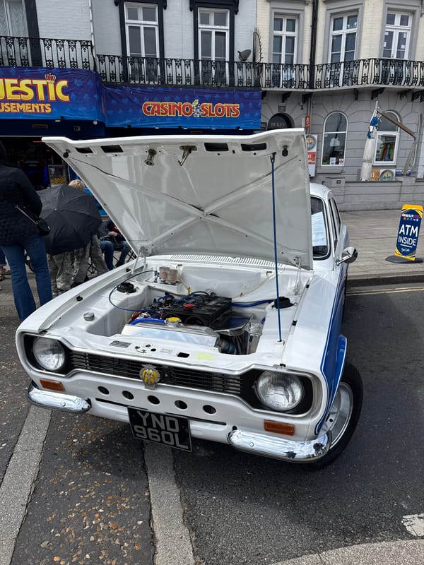 Classic car show draws crowds to Great Yarmouth streets