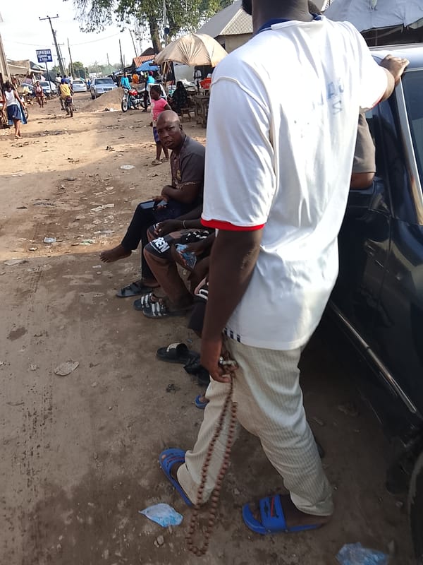 Roadside market activity captured in Abuja, Nigeria