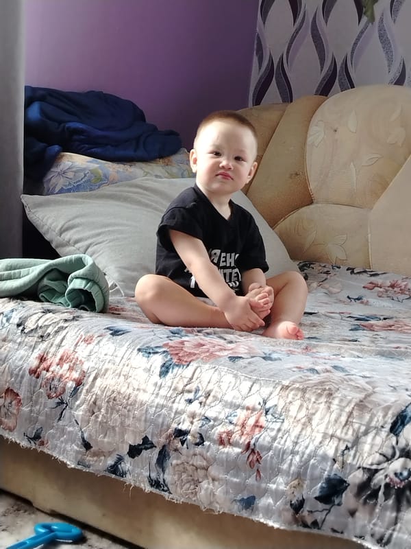 Family life documented in Гожан home over two hours
