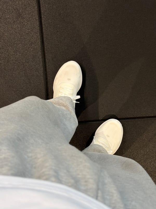 Individual documents gym workout session in Los Angeles