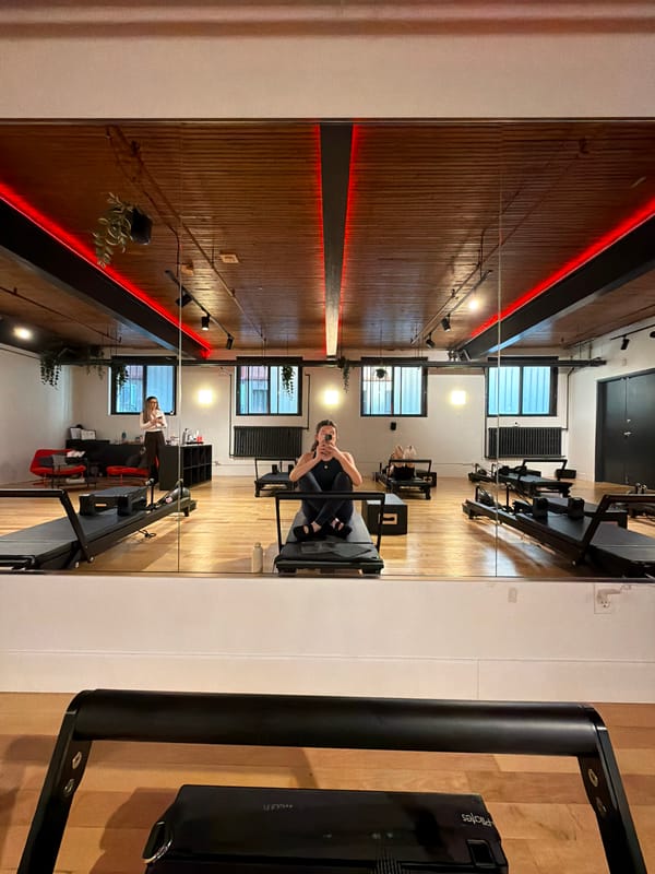 Evening glimpses of Montreal fitness studio and street scenes