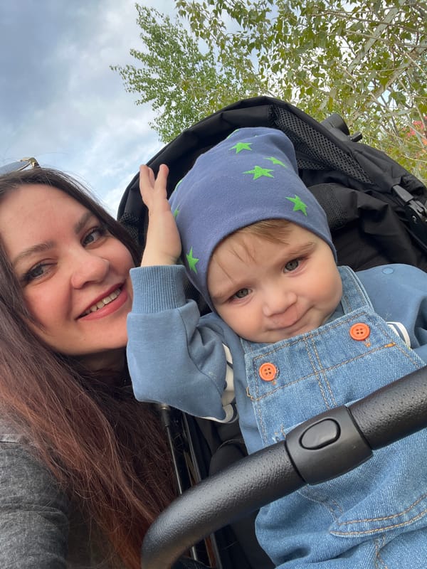 Women enjoy park outing with children in Noviy, Russia