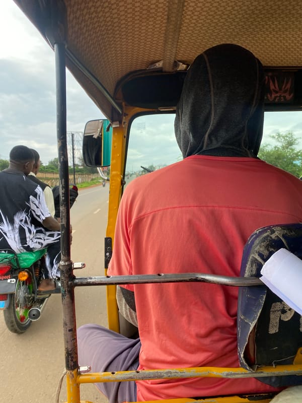 Auto-rickshaw rides through Rafin Par, with stops in Jos