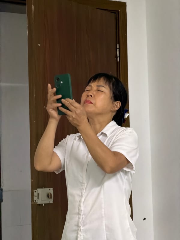 Daily life moments captured across indoor spaces in Jiangjin