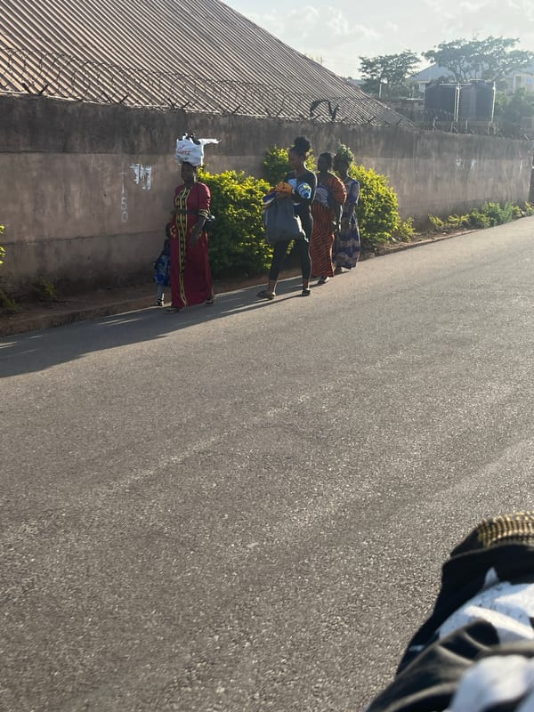 Street life captured in Gura Top, Nigeria