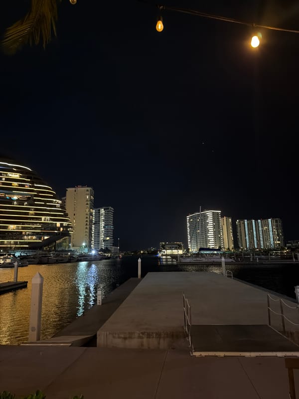 Nighttime waterfront scenes captured in Cancún, Mexico
