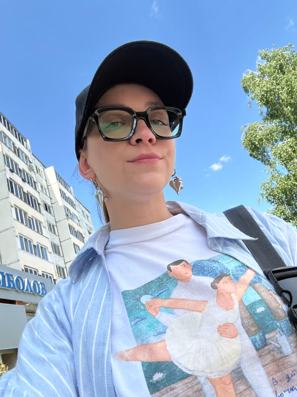 Friends take selfies around Kazan during morning outing
