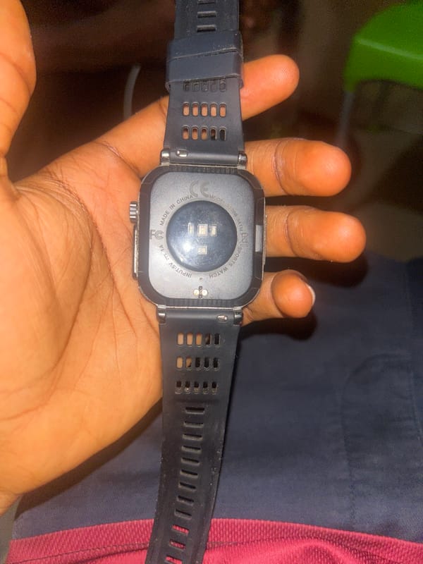 Smartwatch and peanut butter spotted in Ogbomosho