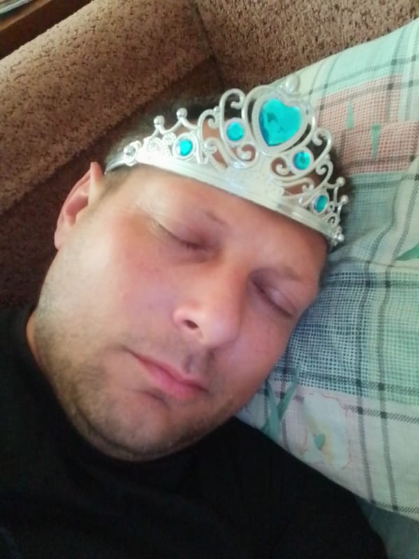Relaxed afternoon moments: nap with a tiara, playful outdoor selfie