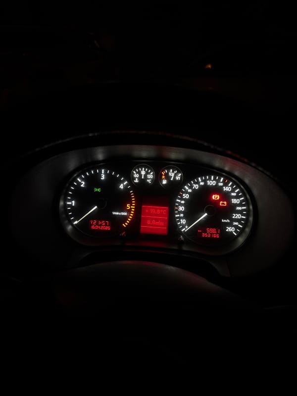 Driver documents illuminated dashboard with engine off in Sliven