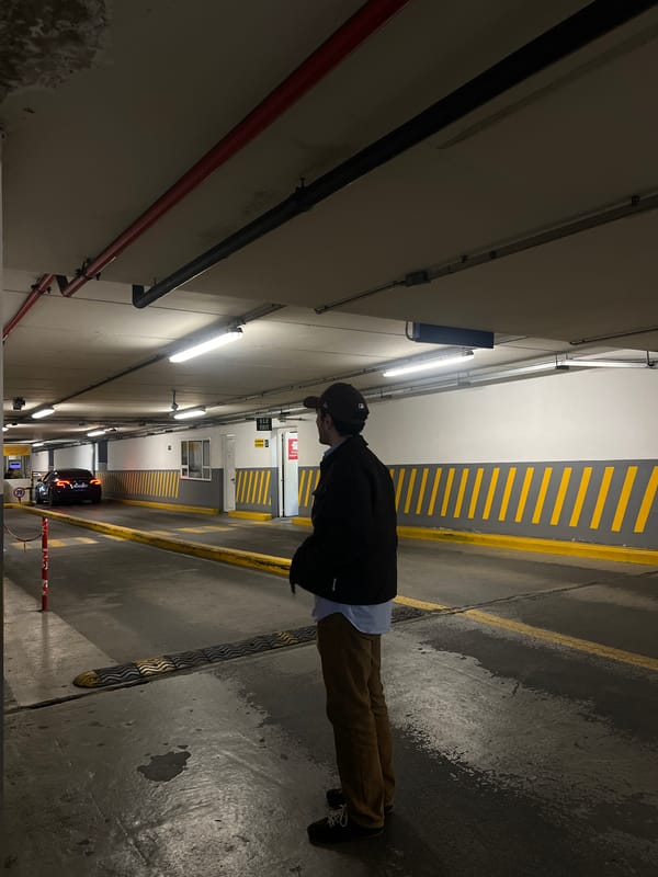 Person documented at multiple Yerevan locations over 72-minute period