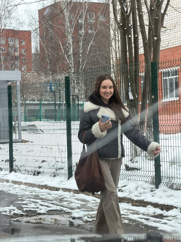Man documents fisheye selfie session from parked car in Izhevsk