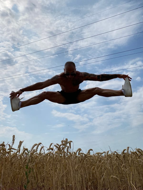 Outdoor moments in Pleven: acrobatics and a wheat field
