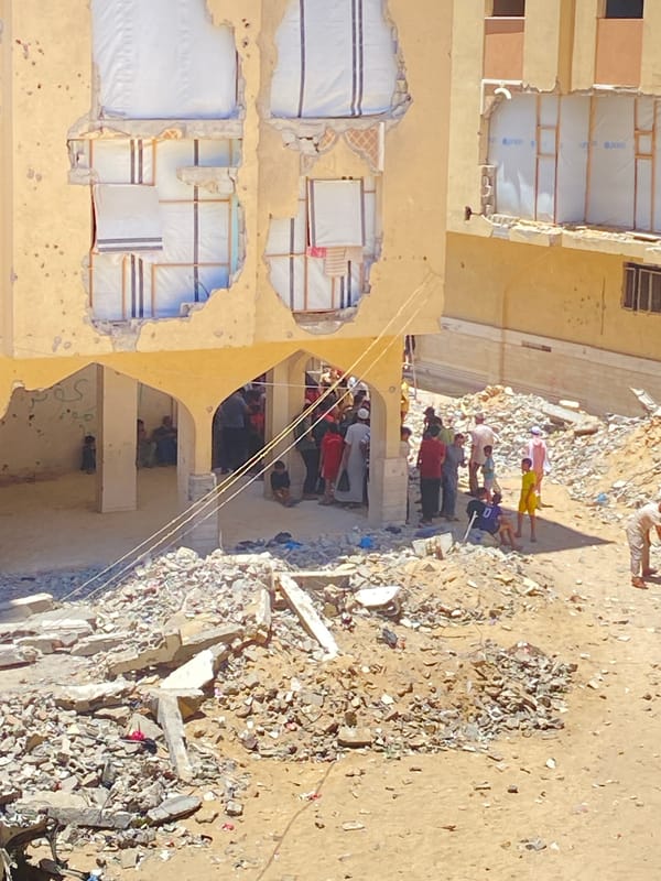 Food scarcity and destruction in Khan Yunis, Gaza