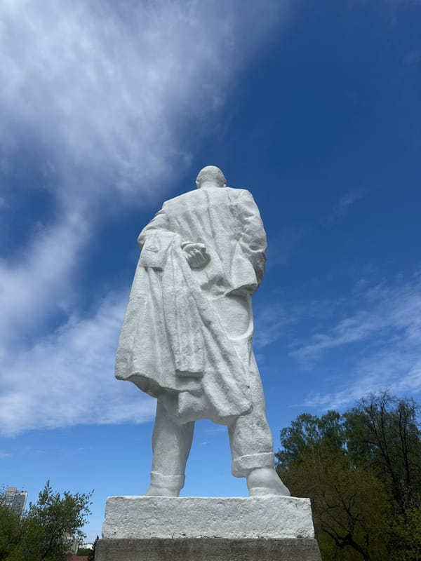 Lenin statue documented in Yekaterinburg, Russia