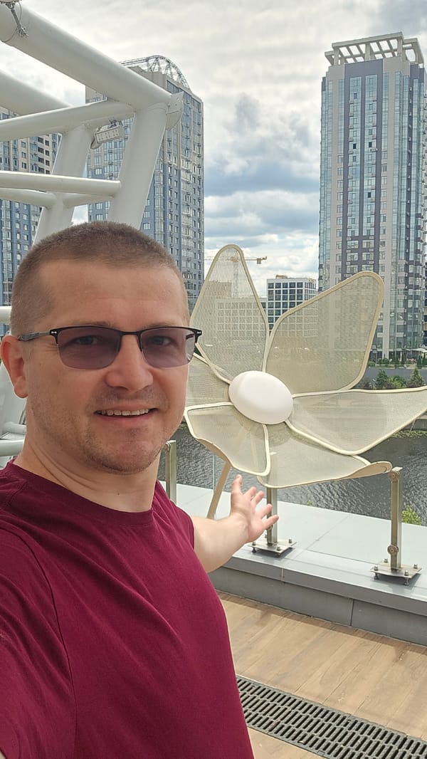 Tourist documents morning sightseeing tour across central Kyiv locations
