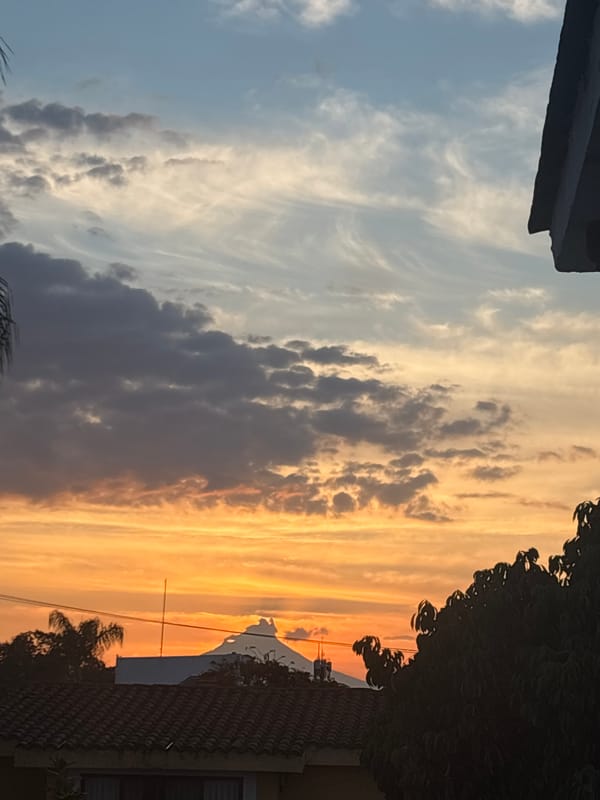 Sunset observed in Cuernavaca with transitioning sky colors