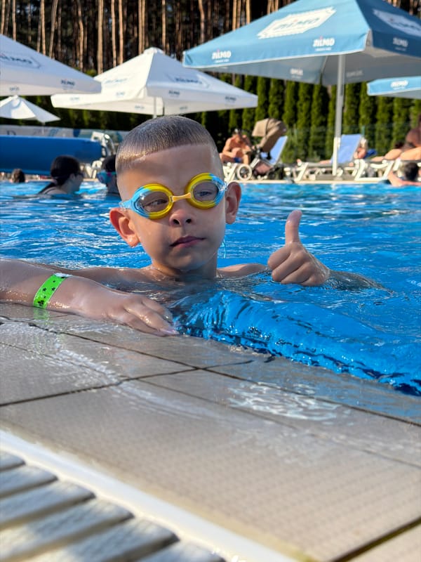 Poolside afternoon in Novoiavorivsk with food and swimming